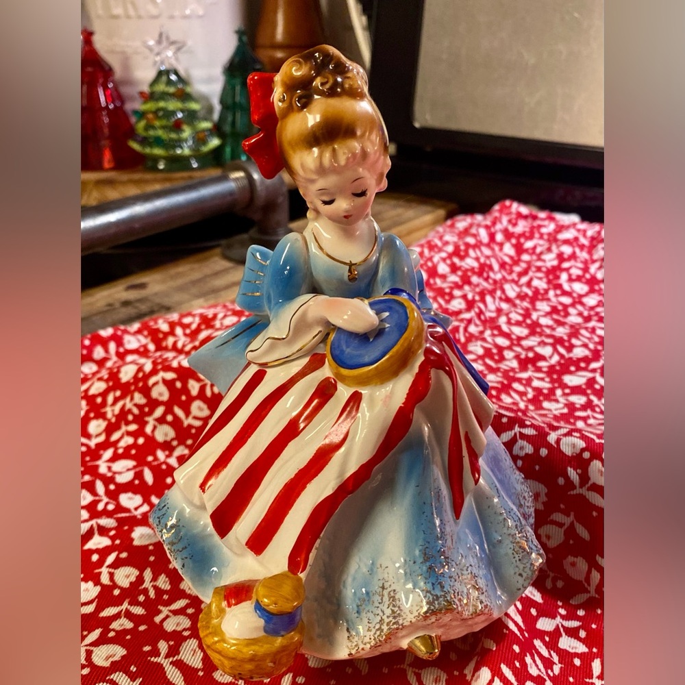 Josef Originals Porcelain Betsy Ross Music box. plays God Bless America